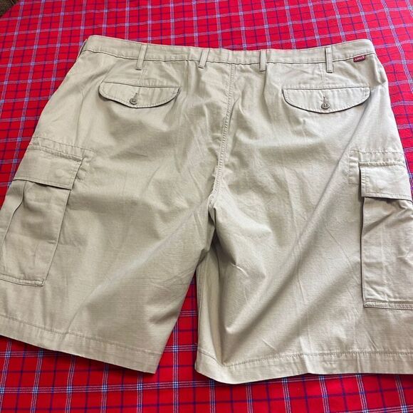 Levi’s Men’s VTG Khaki Cargo Men’s Loose Fit Shorts Size 46 - Picture 8 of 12